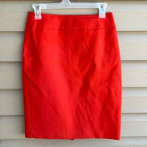 ♥️NWT - ANN TAYLOR RED PENCIL SKIRT - SIZE 0